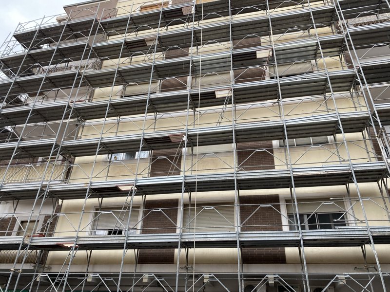 Rifacimento facciata condominiale Reggio Calabria | Quattrone Architetti